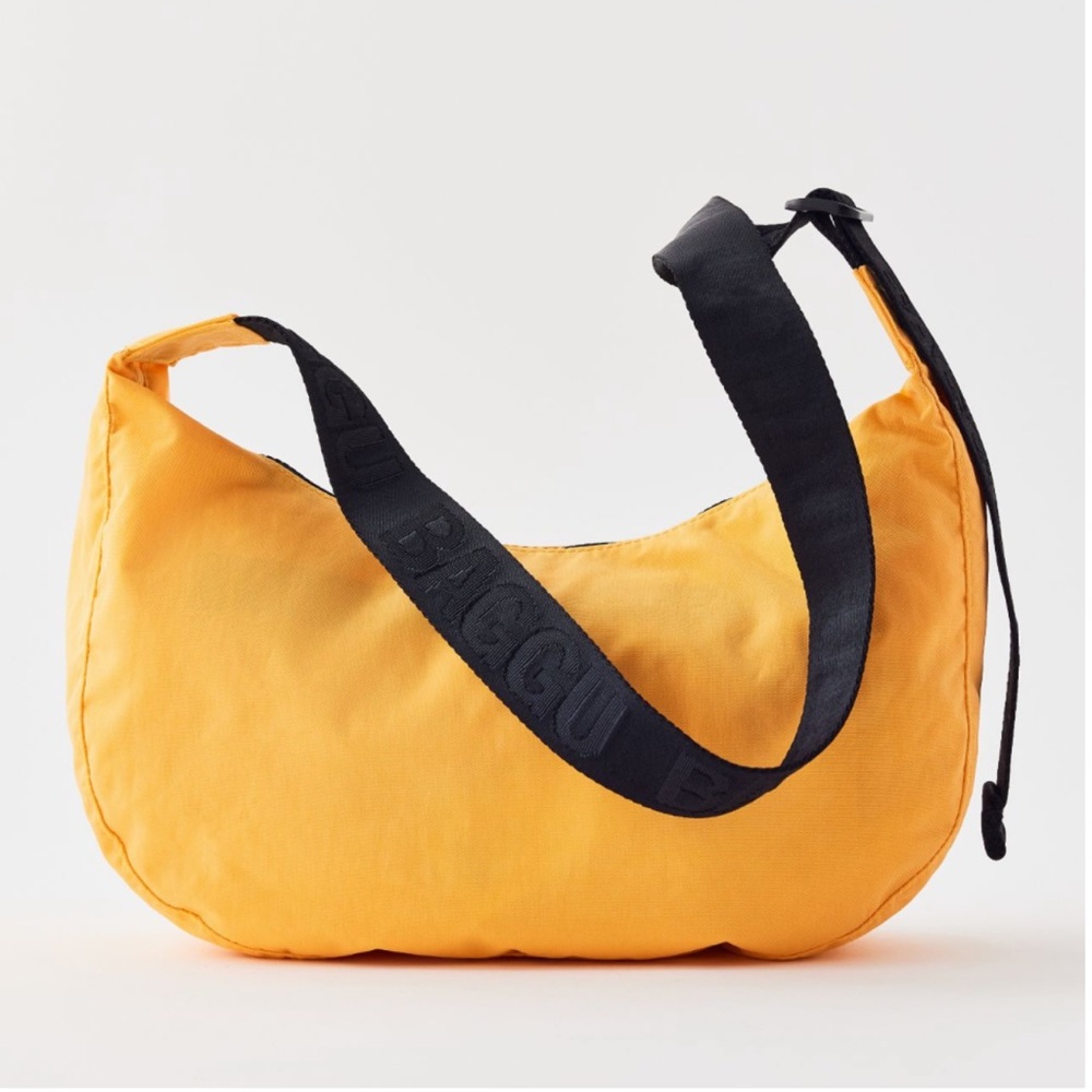 BAGGU Medium Crescent Bag - Mango
